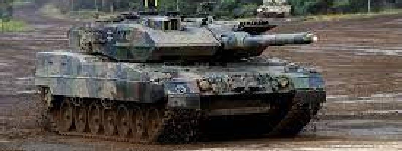 German Leopard, US Abrams battle tanks to Ukraine